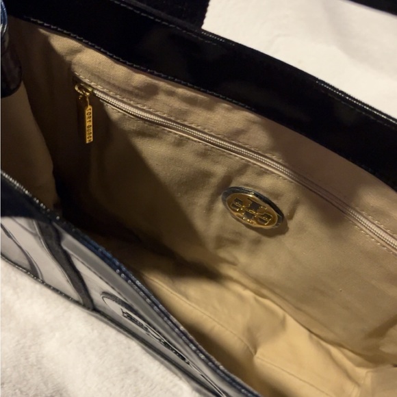Tory Burch Black Leather Tote Bag - Picture 4 of 5